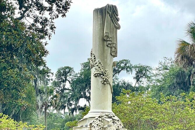 Real Savannah: History, Ghost, and True Crime Tour - An In-Depth Look at the Tour Experience