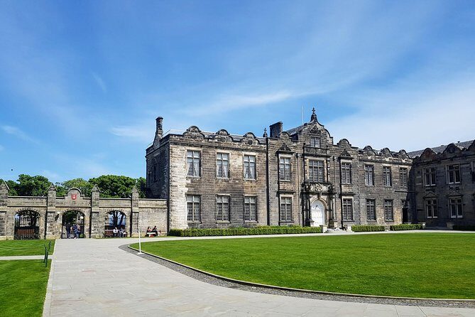 Rebels, Romance & Raisins St. Andrew's Walking Audio Tour - Key Points