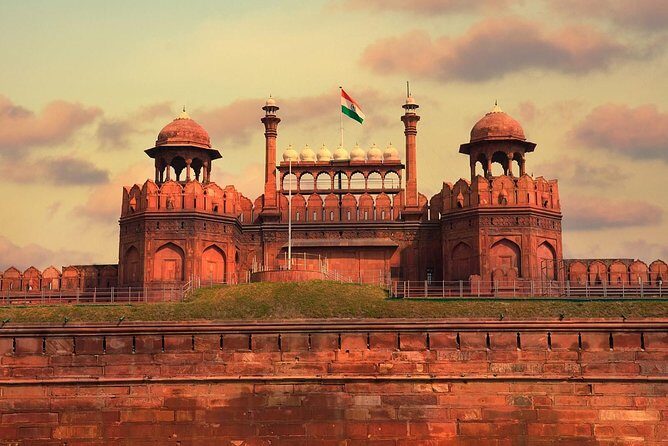 Red Fort Skip-the-Line E-tickets & guide Delhi transfers - A Thorough Look at the Red Fort Tour Experience