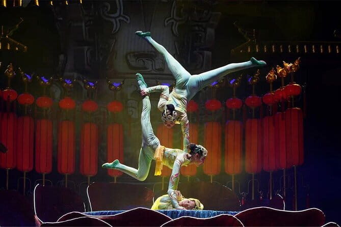 Red Theater Beijing Acrobatic Show Tickets Discount - The Venue: Red Theatre in Beijing