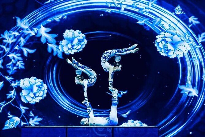 Red Theatre Beijing Acrobatics Show Ticket - A Detailed Look at the Experience