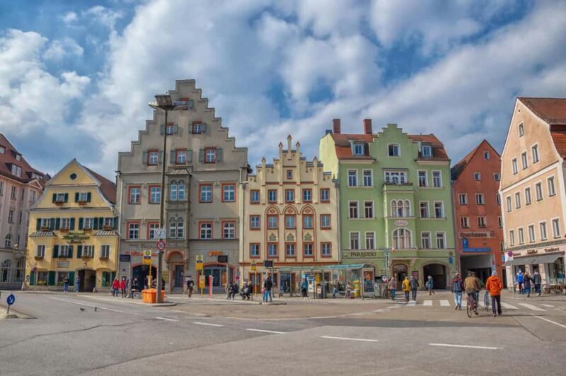 Regensburg: 2-hour Best Intro Walking Tour with a Local - A Detailed Look at the Tour Experience