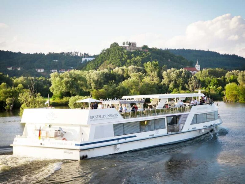 Regensburg: Sightseeing Boat Tour to Walhalla - FAQ