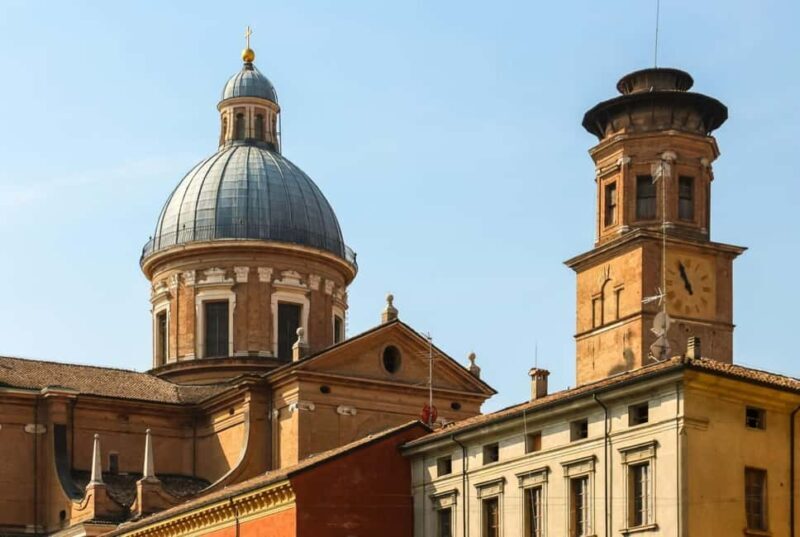 Reggiani Artists' Houses: A Journey through History and Creativity - Key Points