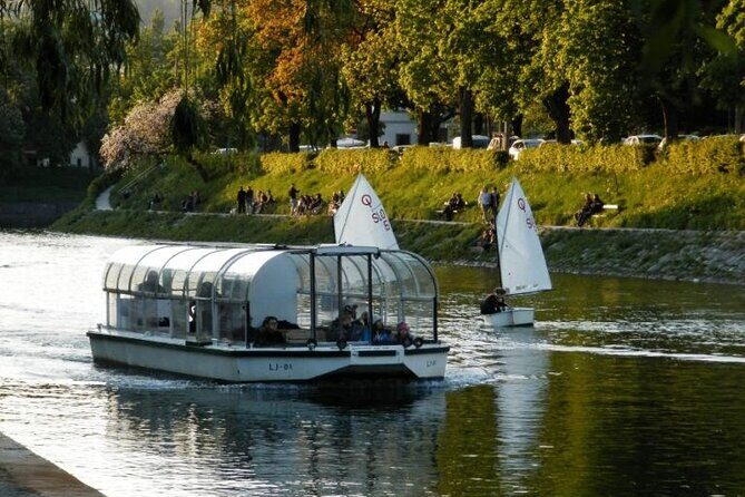 Regular Panoramic Cruise - Detailed Review of the Regular Panoramic Cruise in Ljubljana