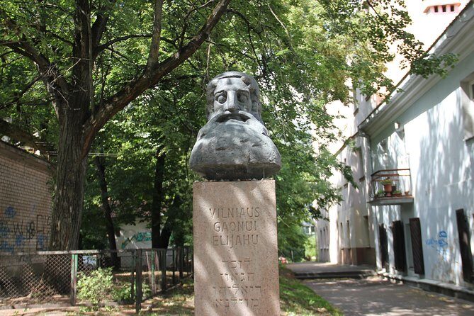 Regular walking tour of Jewish Vilnius - Who Should Take This Tour?