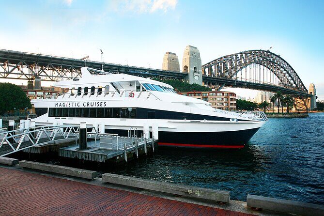 Relaxing 1.5-Hour Buffet Lunch Cruise on Sydney Harbour - Key Points