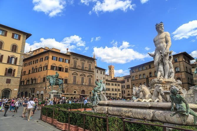 Renaissance & Medieval Florence Guided Walking Tour plus mobile App - What to Expect from This Florence Tour