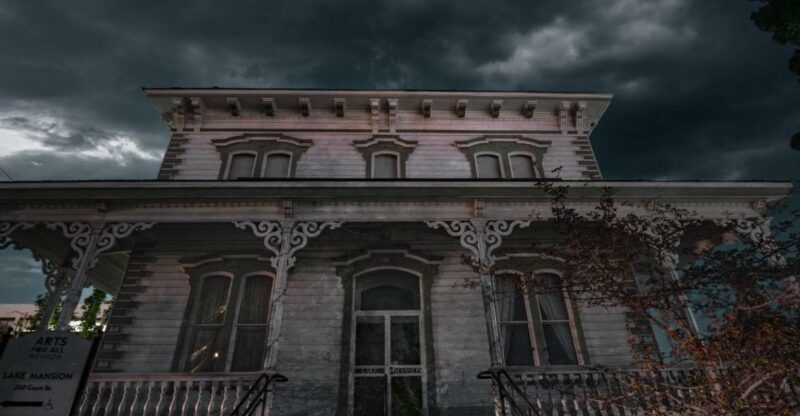 Reno: Gangs and Gamblers Haunted Walking Tour - What to Expect from the Tour