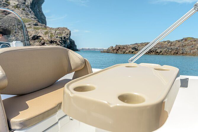 Rent a Boat in Santorini with Free License - FAQs