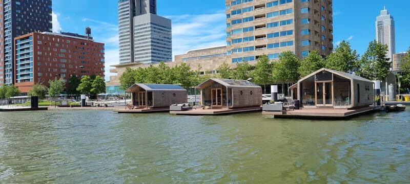 Rent a Canoe in Rijnhaven, Rotterdam - Key Points
