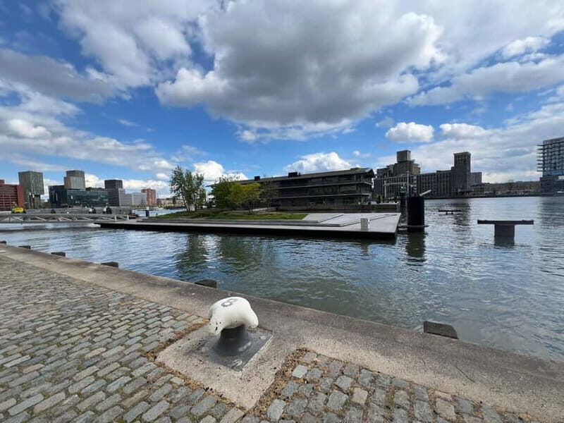 Rent a Canoe in Rijnhaven, Rotterdam - Why Rent a Canoe in Rijnhaven?