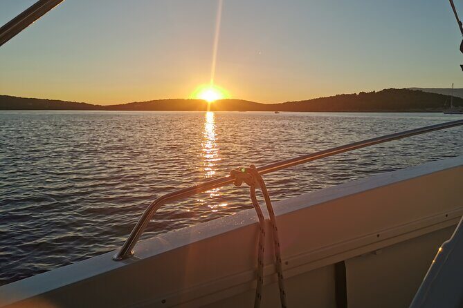 Rent a luxury speed boat for great fun on this Elaphiti Islands tour - Setting the Scene: The Experience Unpacked