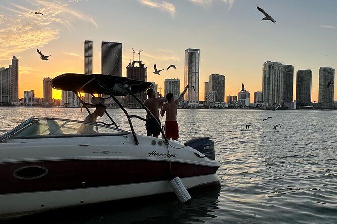 Rent a Private Boat in Miami with Captain up to 8 pax - Is it worth the price?