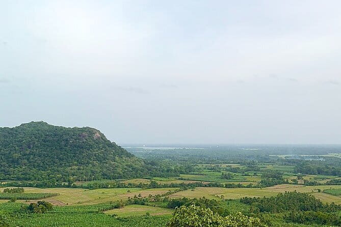 Rent a Tuk Tuk & take a Hike for an amazing Sunset in Tissa! - An In-Depth Look at the Experience