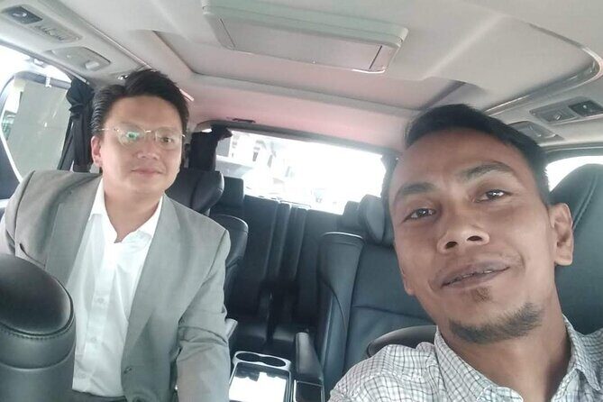 Rent Car Jakarta With Driver Speaking English - Key Points