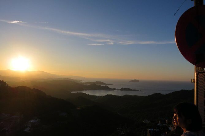 [Rental bus with English or Japanese guide] OK for small groups to 40 people Recommended for family and employee travel Taipei Free Sightseeing - Why This Tour Offers Good Value