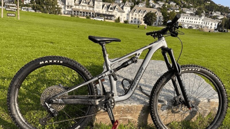 Rentals | Mountain Bike - Full Suspension - Exploring the Details of Your Mountain Biking Adventure