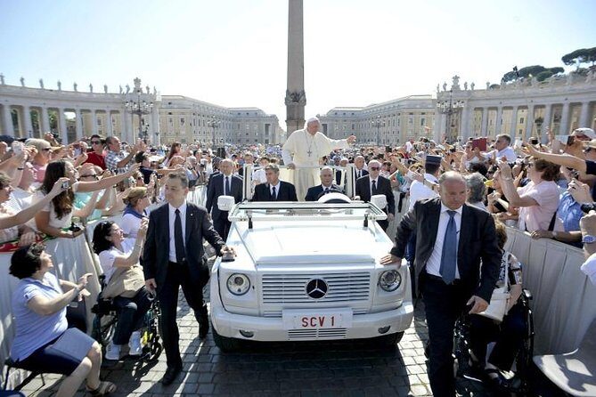 Reserved Papal Audience Ticket with Assistance On Site - In-Depth Look at the Tour Experience