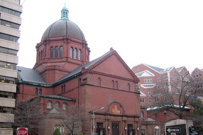 Residences of the Presidentses Walking Tour: Lafayette Square & Foggy Bottom - The Sum Up