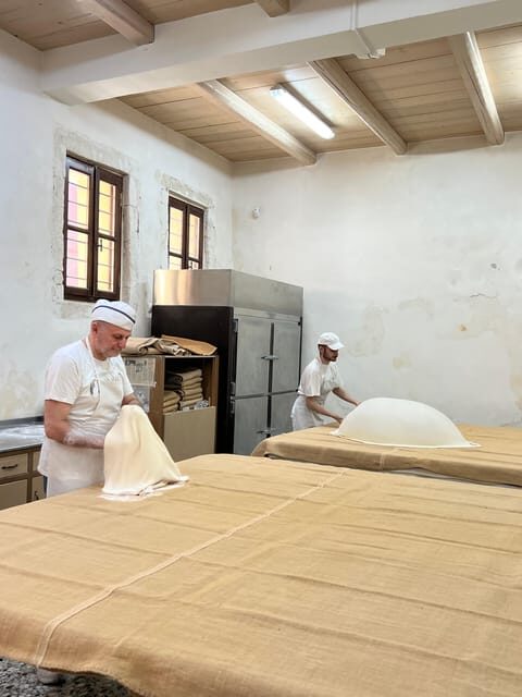 Rethymno Old Town: A Traditional Cretan Food Tour - Key Points