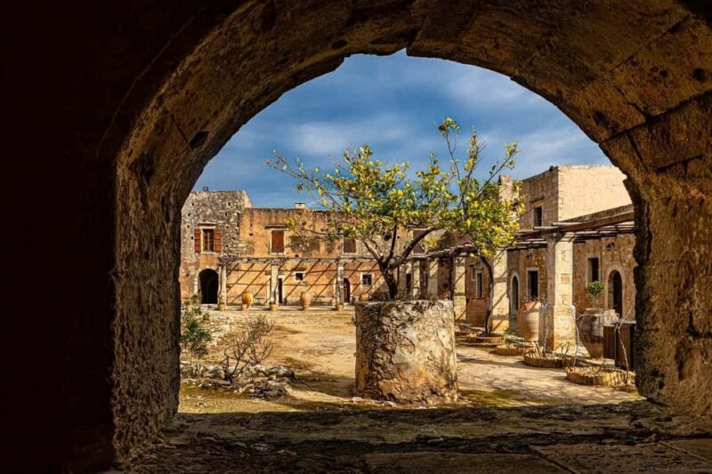 Rethymno Old Town, Arkadi, Eleutherna, Margarites | Private - Exploring Rethymno Old Town: A Vibrant Historic Heart