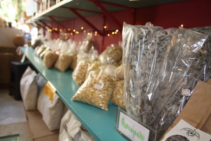 Rethymno: Private Old Town Highlights Tour with Street Food - The Best Time to Book and Other Tips