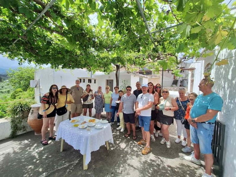 Rethymnon: Melidoni cave - Arkadi - Villages & Cooking Pies - Why This Tour Offers Good Value