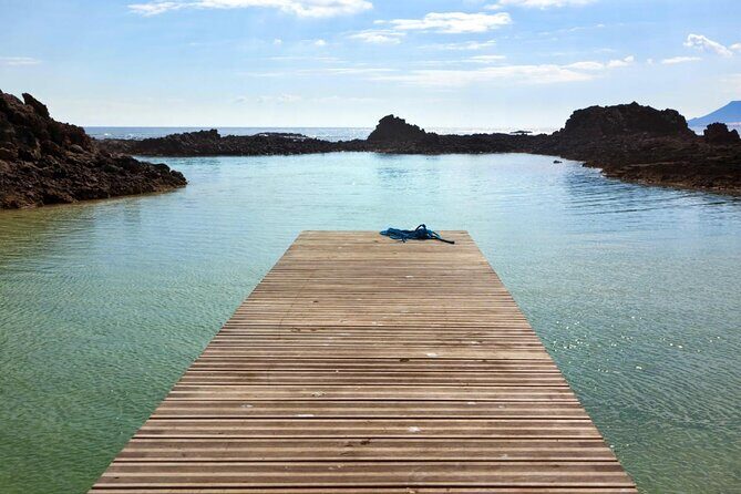 Return Ferry to Lobos Island from Corralejo, Fuerteventura - An In-depth Look at the Lobos Island Ferry Experience
