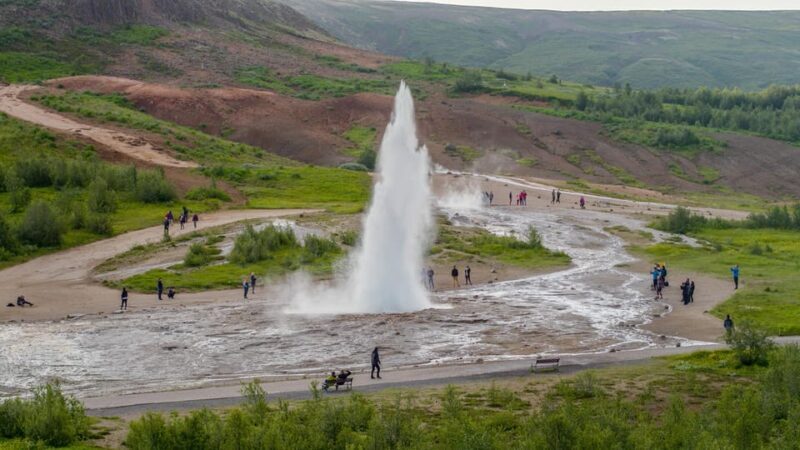 Reykjavík: 8-Day Iceland Circle Self-Drive Tour - Key Points