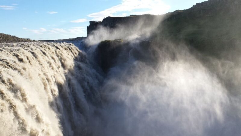 Reykjavik: 8-Day Small Group Circle of Iceland Tour - North Iceland and the Saga Trail