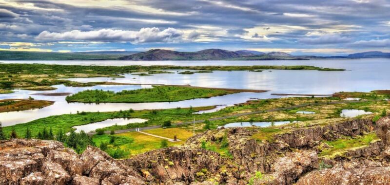Reykjavik: Golden Circle tour: Geysir, Gullfoss, Thingvellir - An In-depth Look at the Golden Circle Tour Experience