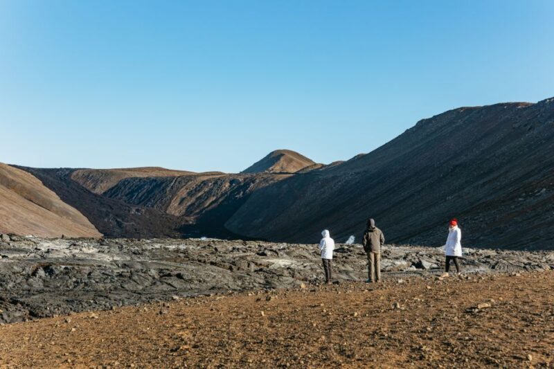 Reykjavik: Guided Tour to Volcano and Reykjanes Geopark - In Closing