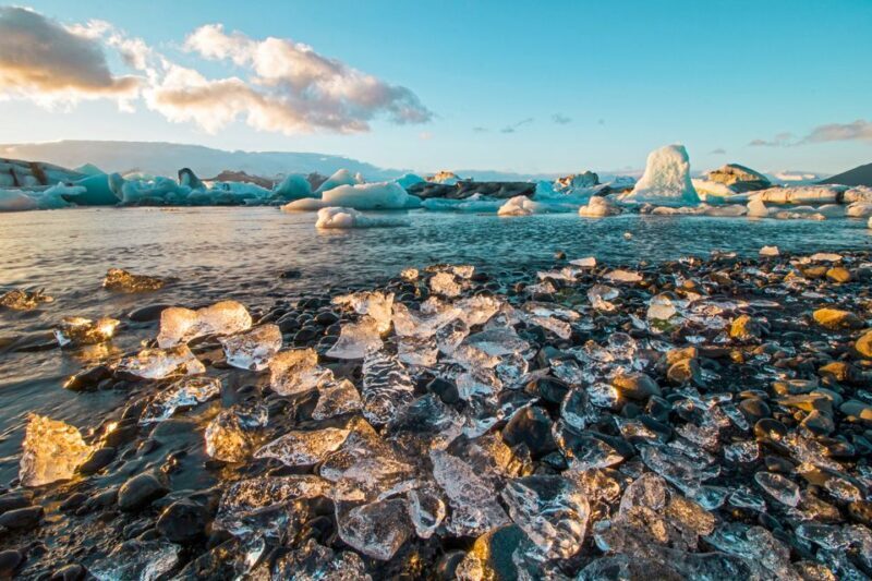 Reykjavik: Jokulsarlon Glacier Lagoon Full-Day Guided Trip - The Sum Up