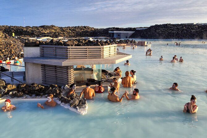 Reykjavík/KeflavíkBlue Lagoon, Silica & Retreat Transfer - Who Should Consider This Transfer?
