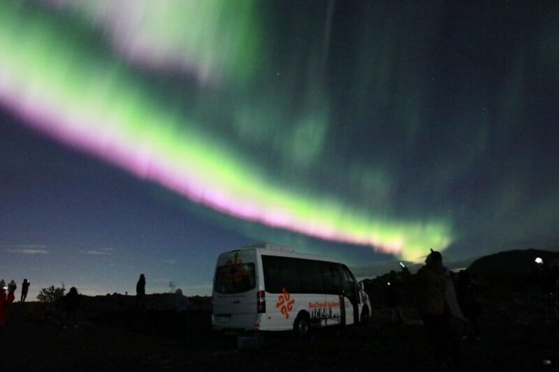 Reykjavik: Northern Lights Group Tour with Photos - What’s Included & What’s Not