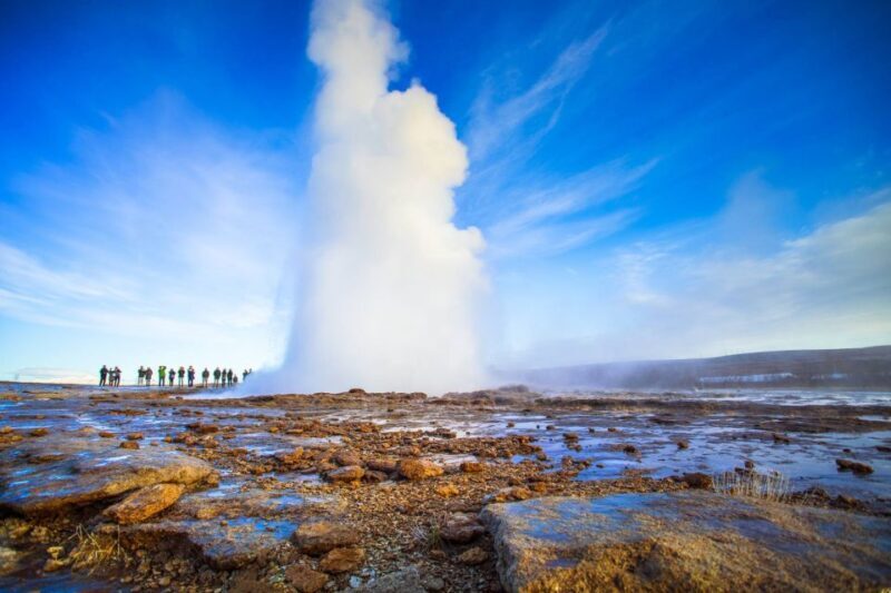 Reykjavik: Private Golden Circle and South Coast Tour - Transportation and Guides