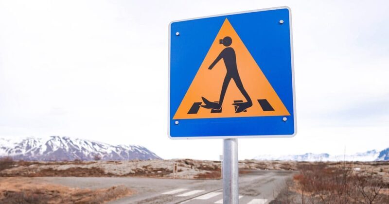 Reykjavík: Silfra Fissure Snorkeling between Two Continents - An In-Depth Look at the Silfra Snorkeling Tour