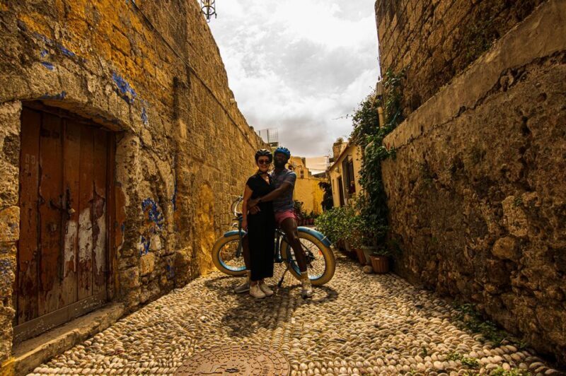 Rhodes: E-bike Highlights Sunset or Morning Photo Tour - Iconic Landmarks and Photo Stops