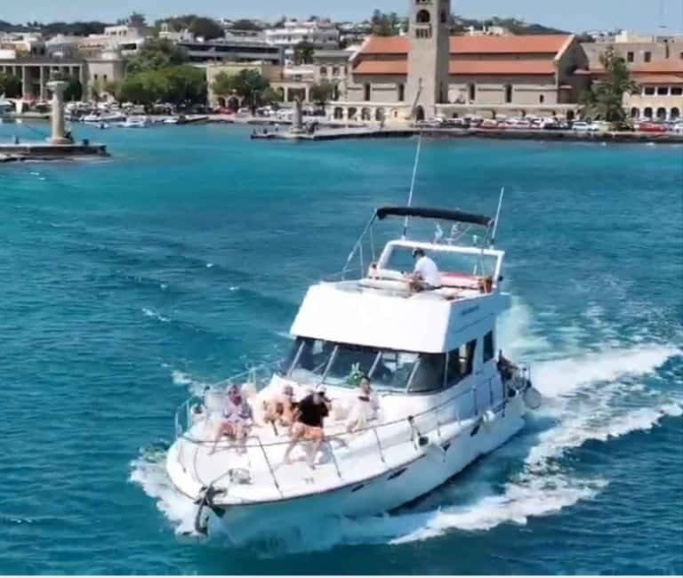 Rhodes island: private boat cruises to the best bays of Rhod - Key Points