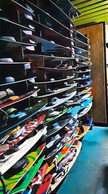 Rhodes: Kitesurfing Rental Package - Board Only 1 Day - Key Points