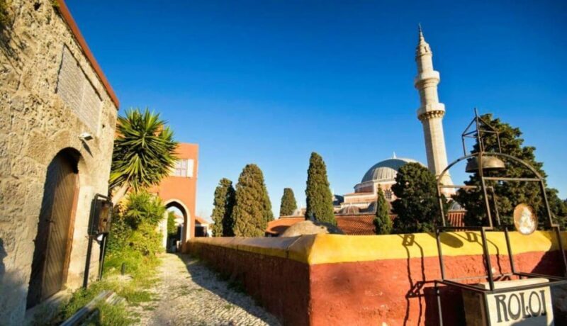 Rhodes: Private Medieval City Treasure Hunt with Food Stops - Who Should Consider This Tour?