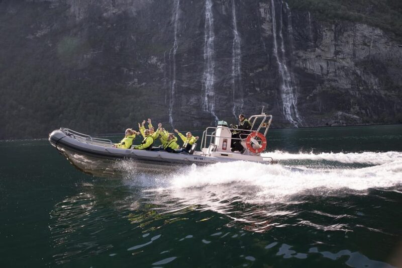 RIB Geiranger - Fjordsafari - Practicalities and Comfort