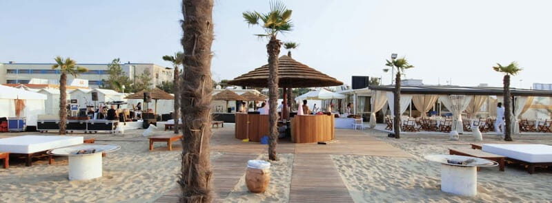Riccione: 71 Beach with Umbrella, Sunbed, & Aperitif - Key Points