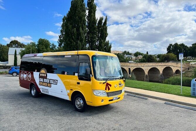 Richmond Village & Red Decker hop-on hop-off - The Itinerary Breakdown