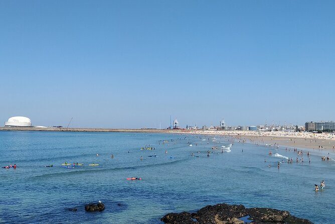 Ride through romantic Foz in an eco-friendly car - FAQs