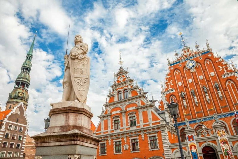 Riga: 2-Hour Walking Tour in the Old Town - Key Points