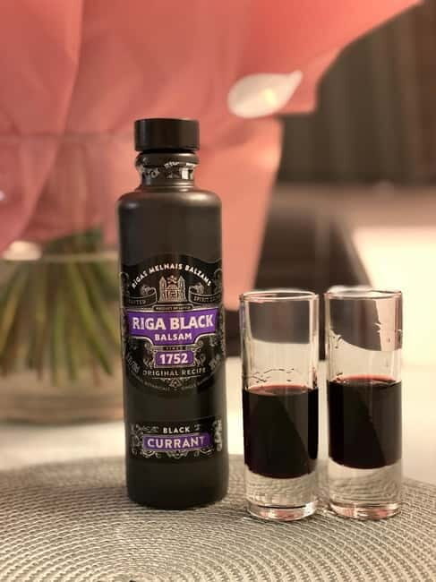 Riga Balsam Tasting & Guided Old Town Tour - An In-Depth Look at the Tour Experience