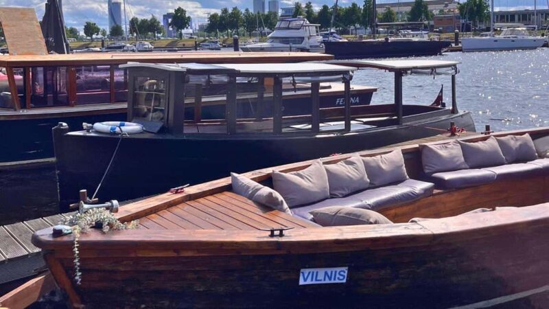 Riga: Canal Boat Tour with Welcome Drink & Audio Guide - Exploring Riga from the Water: A Practical Overview