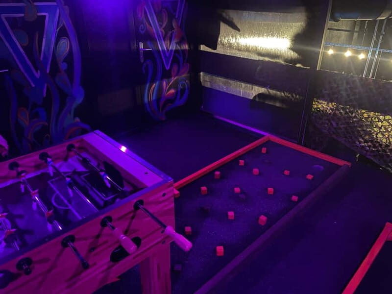 Riga Evening Adventure: Pub Crawl & Games Night - Who Should Consider This Tour?